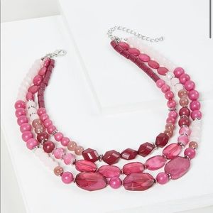 🍒💚🆕LB Beaded necklace